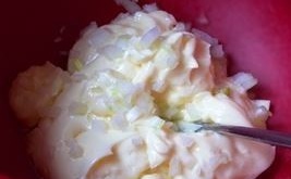 salat olivje majonez