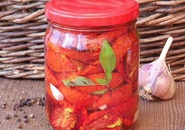 vialennye pomidory gotovyj recept