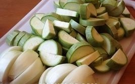 zharennaya svinina porezat