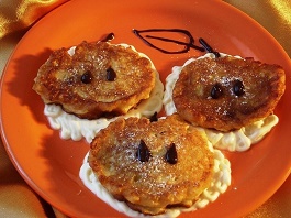 bliny na kefire gotovyj recept