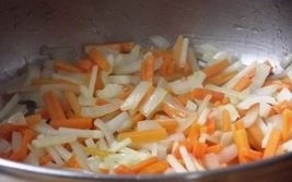 zelenyj borsh ovoshi